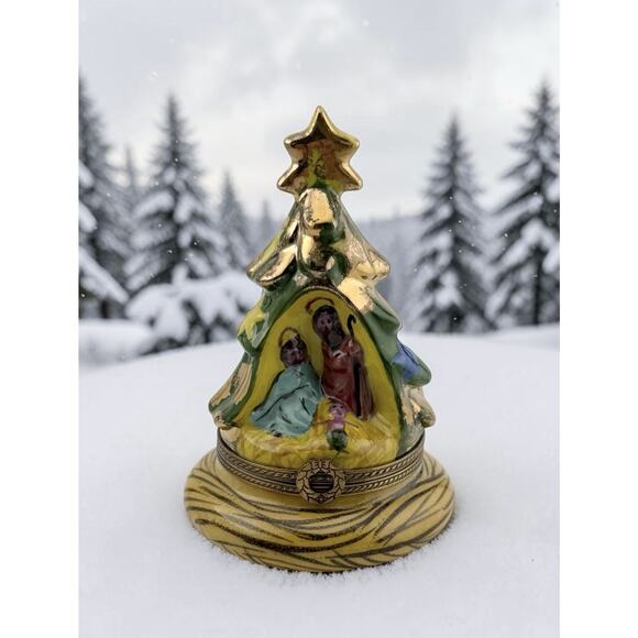limoges trinket box peint main Christmas Tree | eBay Limoges Rochard Peint Main Nativity Christmas Tree Trinket Box Porcelain